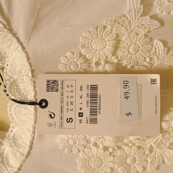 Tops - Picture 2 of 2